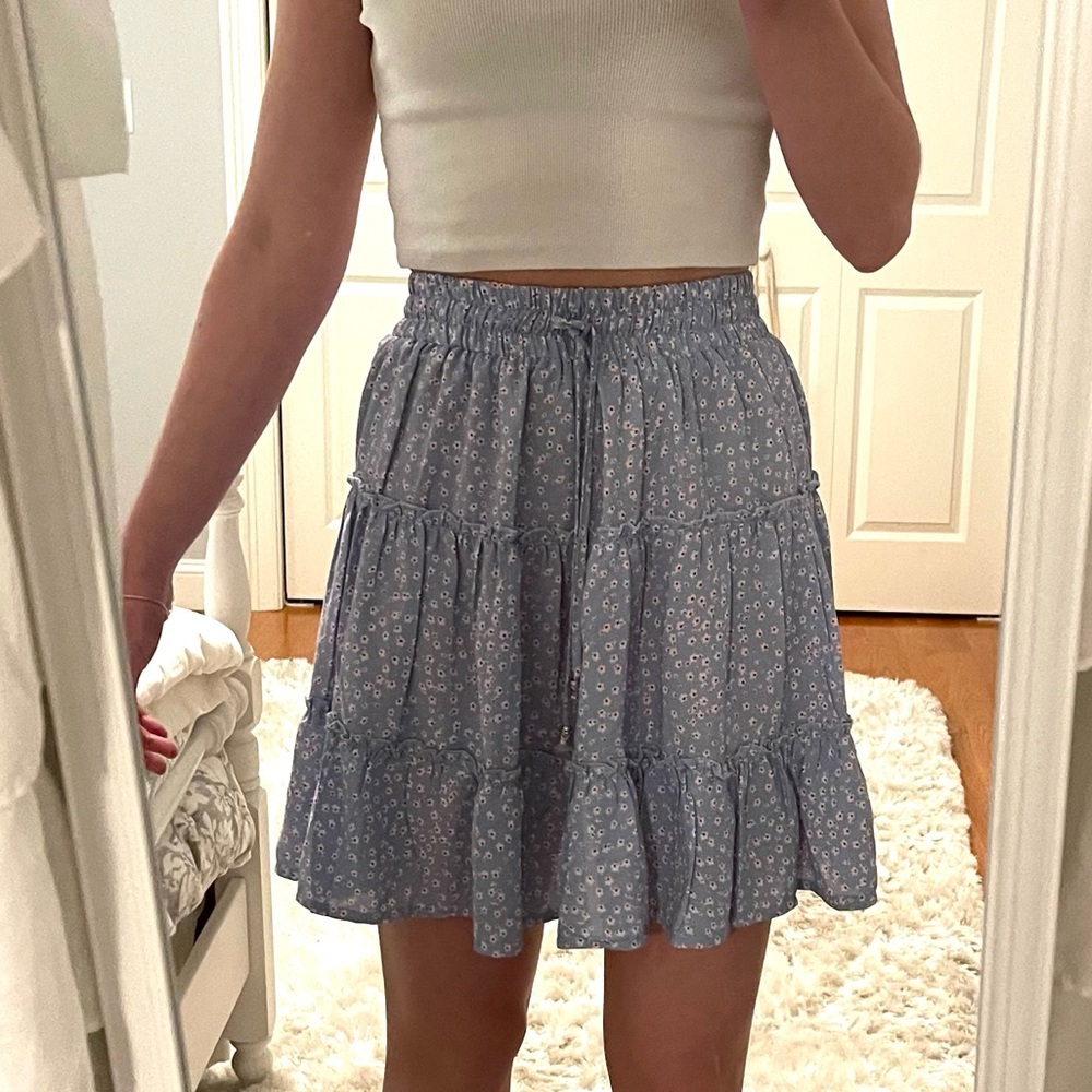 Princess Polly Zelly Mini Skirt Blue size 6